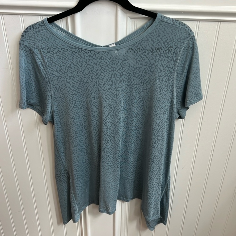 Lululemon Open Up Tie Back Shirt